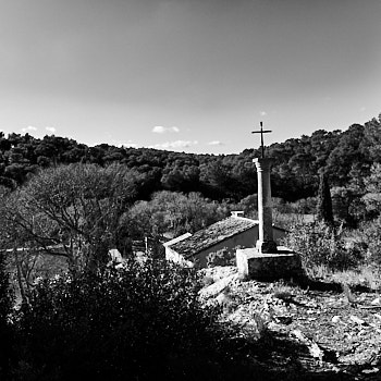 Les Alpilles<br>LEICA Q3, 28 mm, 250 ISO,  1/500 sec,  f : 7.1 