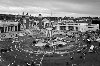 Place d'espagne<br>LEICA Q3, 28 mm, 2500 ISO,  1/500 sec,  f : 6.3 