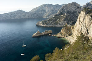 Calanques<br>NIKON D200, 20 mm, 200 ISO,  1/250 sec,  f : 7.1 