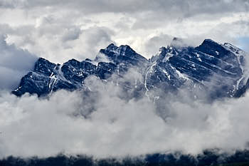 Promenade des glaciers<br>NIKON Df, 200 mm, 110 ISO,  1/125 sec,  f : 14 